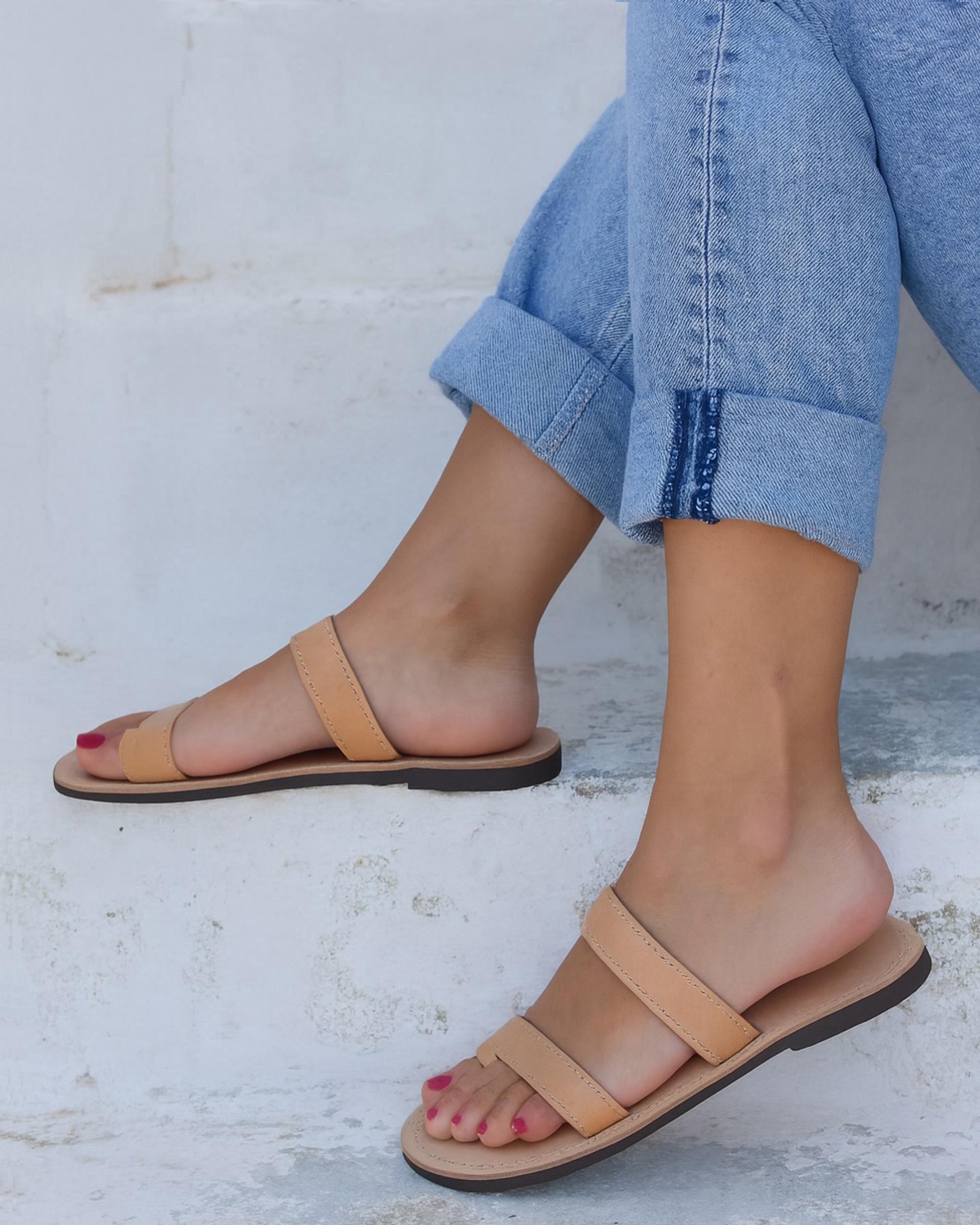 Tan Leather Charm Ankle Strap Sandals, Summer Beach Travel Open Toe Flat Sandals